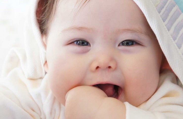 魔の2歳児の乗り越え方、見守るだけでもOK!