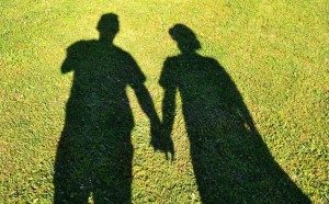 赤ちゃん希望の共働き夫婦が住宅ローンを検討するときに考慮したいこと